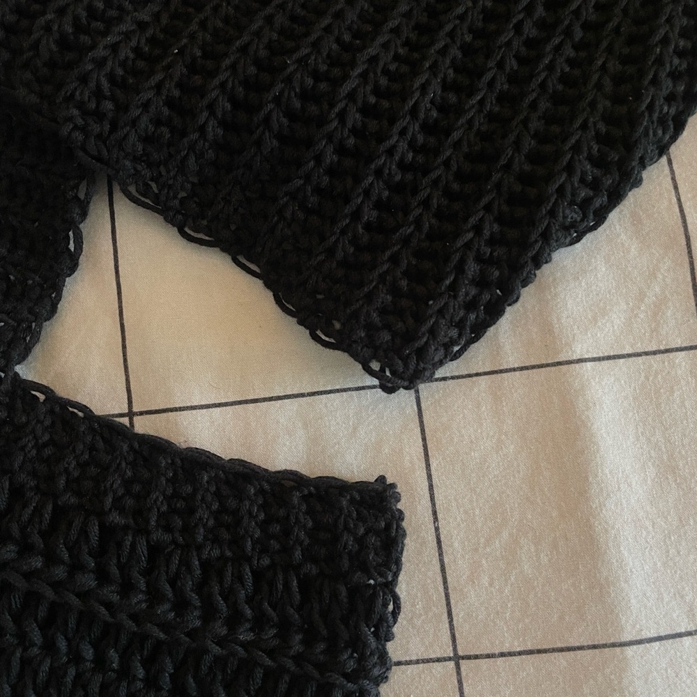 Crochet set - Picture 4 of 9